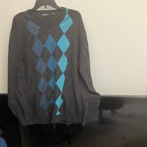 FINAL MARKDOWN Men’s Claiborne sweater large